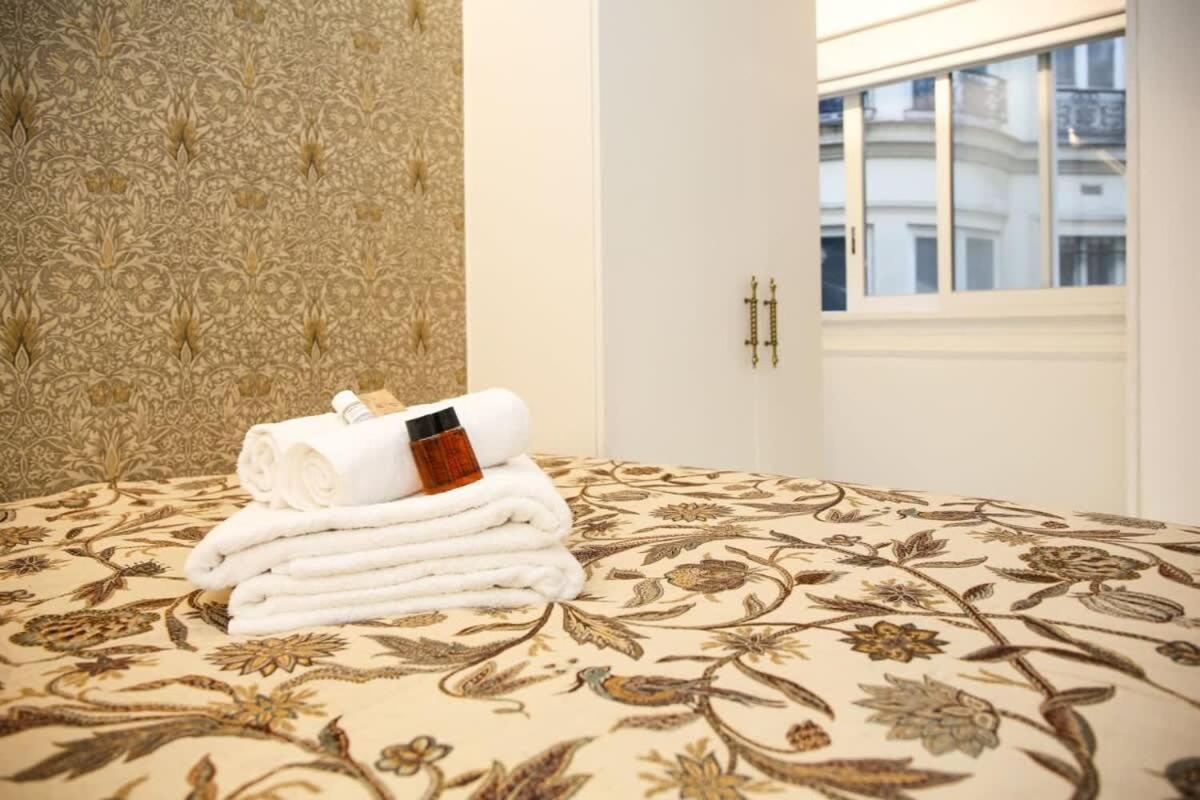Magnifique Appartement Familial Grand Boulevard-4P - Flat-Guest Paris Exterior foto